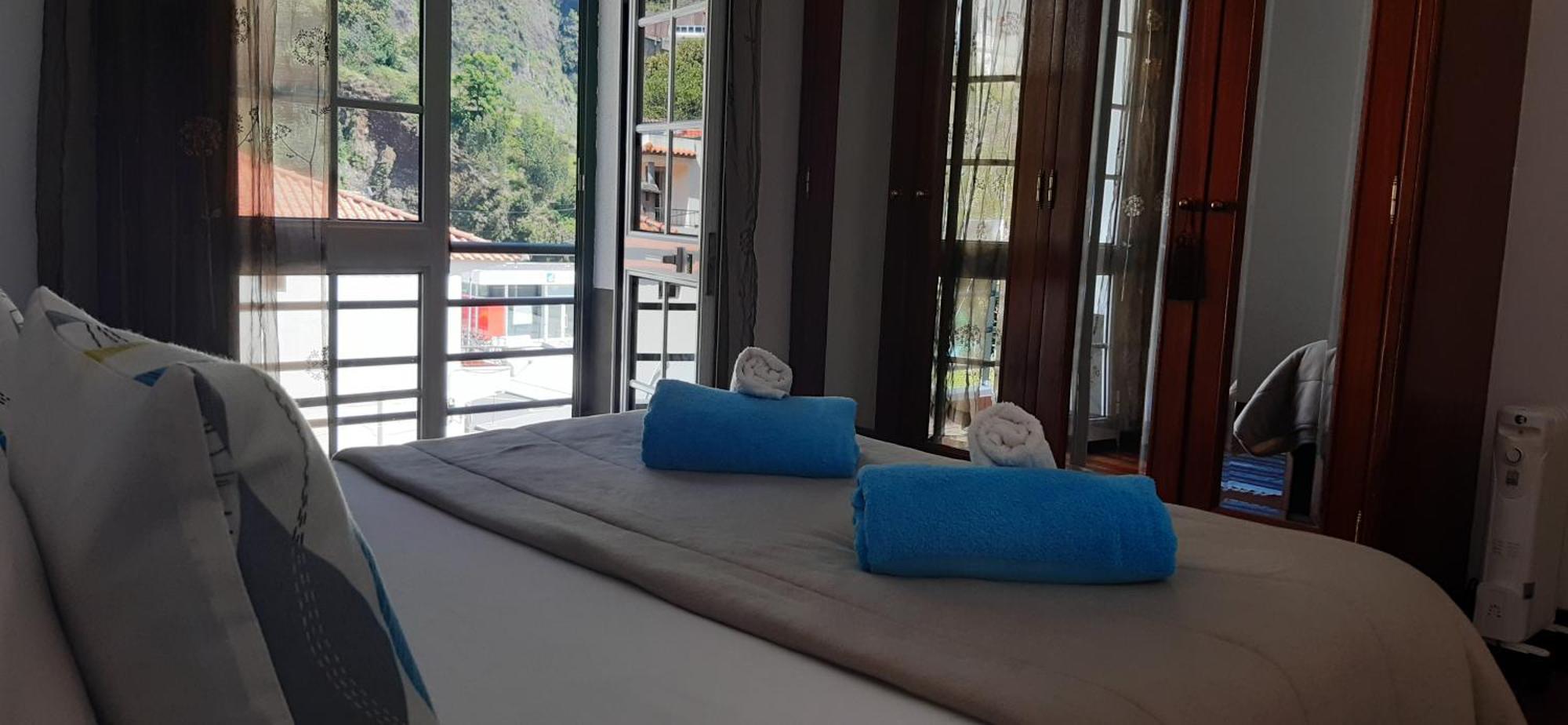 Valley Of Nuns Holiday Apartments Curral Das Freiras Номер фото